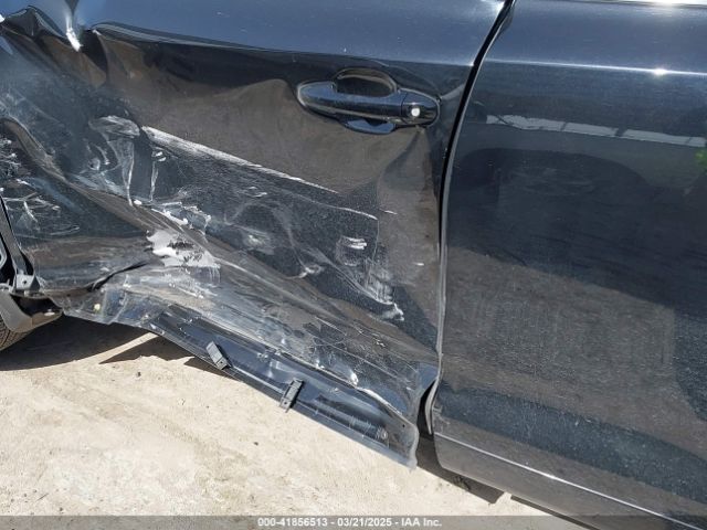 5TDKKRFH3GS127594 Toyota Highlander Xle V6