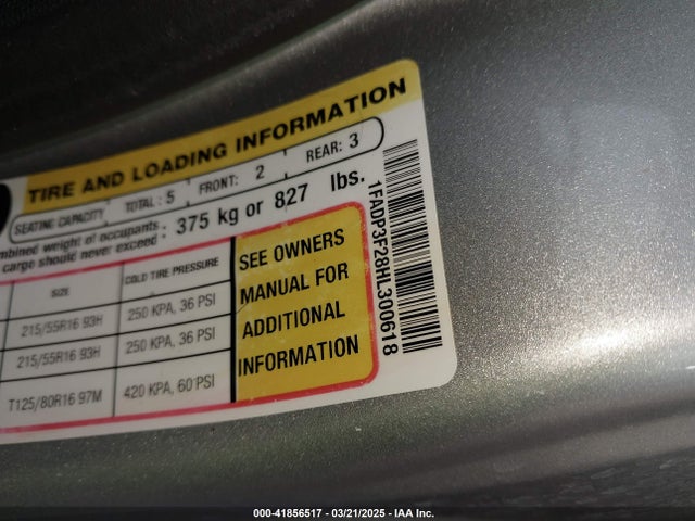 1FADP3F28HL300618 Ford FOCUS SE