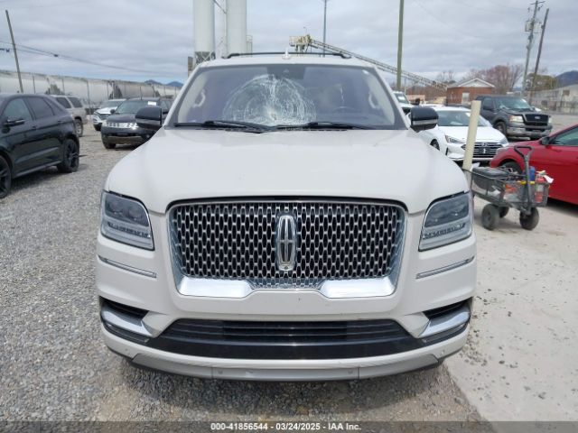 5LMJJ2LT8KEL19857 Lincoln Navigator Reserve