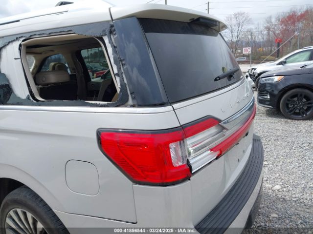 5LMJJ2LT8KEL19857 Lincoln Navigator Reserve
