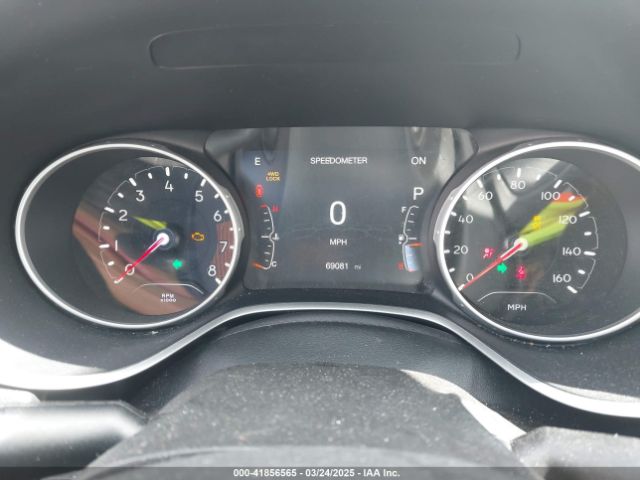 3C4NJDCB0KT827087 Jeep Compass