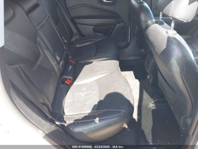3C4NJDCB0KT827087 Jeep Compass