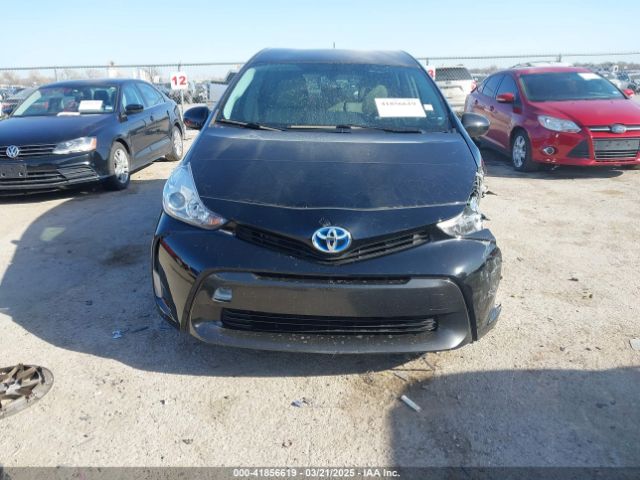 JTDZN3EU2GJ049162 Toyota Prius V Four