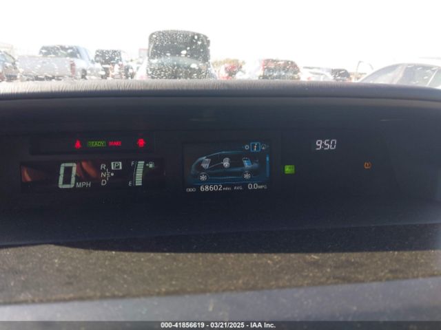 JTDZN3EU2GJ049162 Toyota Prius V Four