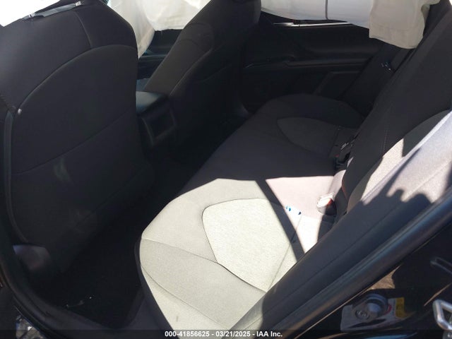 4T1B11HK1JU047139 Toyota CAMRY LE