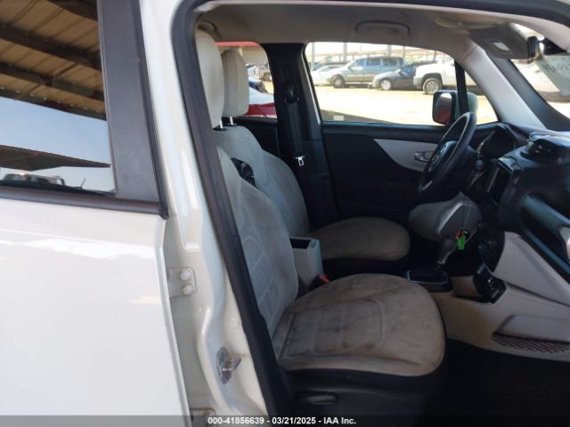 ZACCJABB3JPJ23721 Jeep Renegade Latitude Fwd