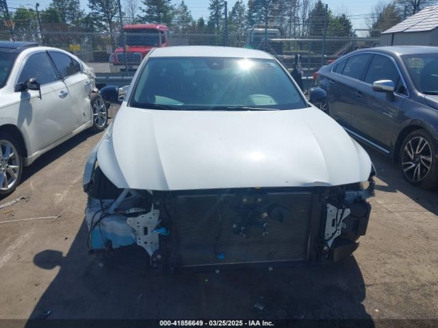 1N4BL4CV6NN404337 Nissan Altima Sr Fwd
