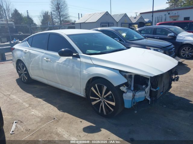 1N4BL4CV6NN404337 Nissan Altima Sr Fwd