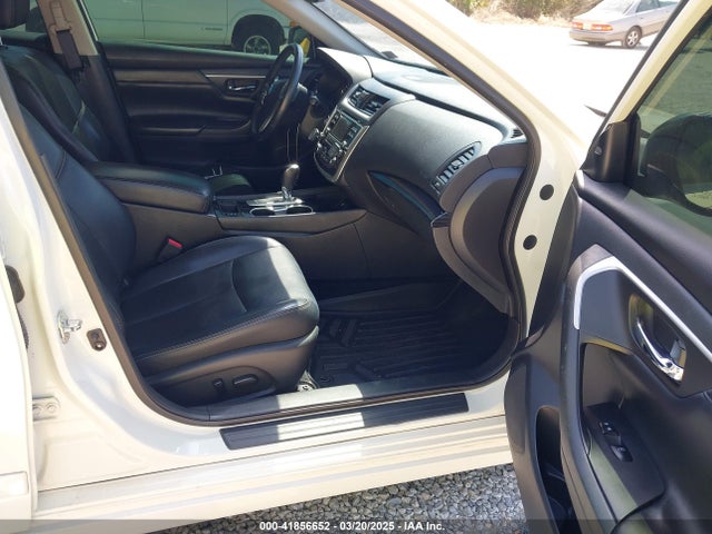 1N4AL3AP5HC165678 Nissan Altima 2.5 Sl