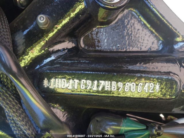 2017 HARLEY-DAVIDSON FXSE 1HD1TG917HB960642 Photo 9