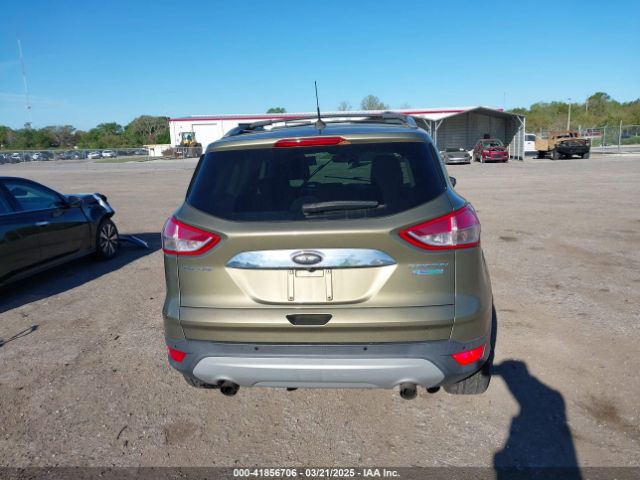 1FMCU0JX8EUA10915 Ford Escape Titanium