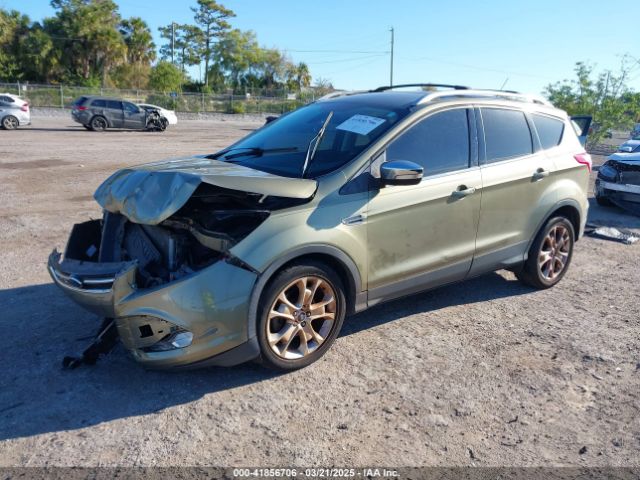 1FMCU0JX8EUA10915 Ford Escape Titanium
