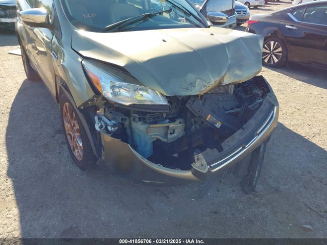 1FMCU0JX8EUA10915 Ford Escape Titanium