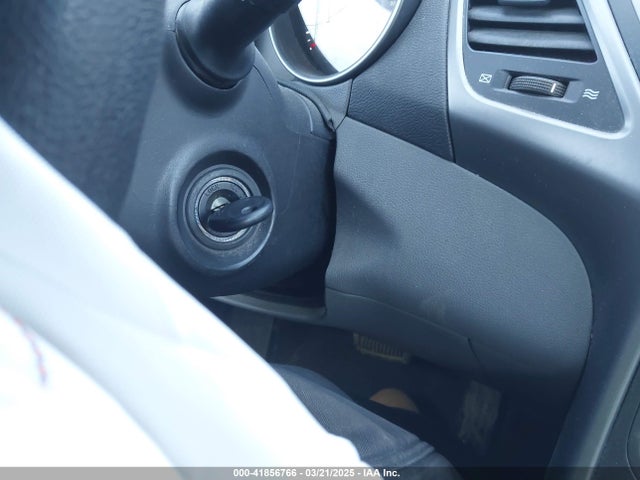 5NPDH4AEXFH572331 Hyundai ELANTRA SE