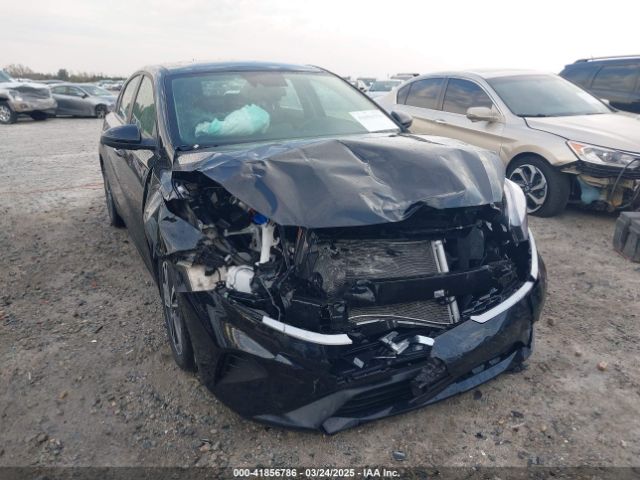 3KPF24AD7RE799390 KIA Forte Lxs