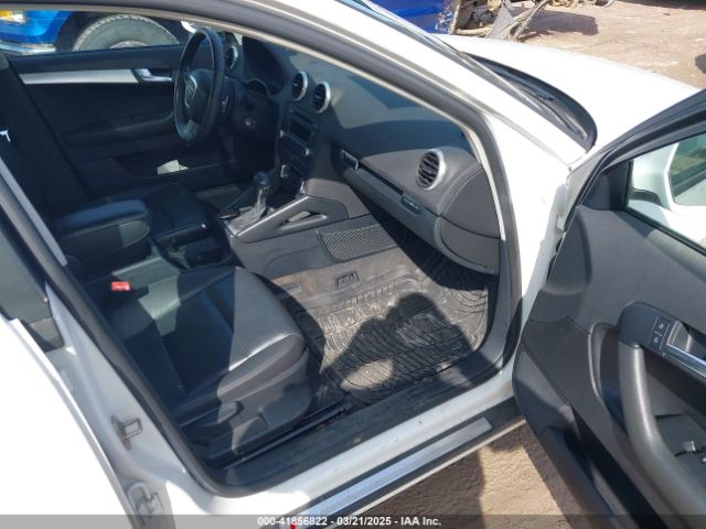 2010 AUDI A3 WAUMFAFM4AA017182 Photo 4