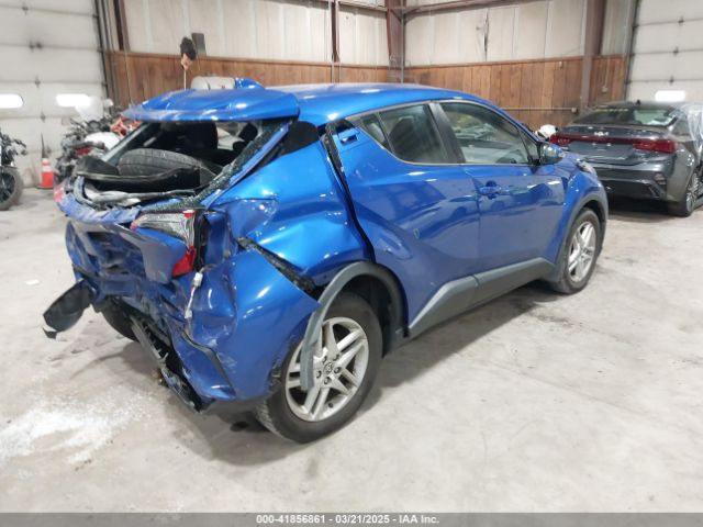 NMTKHMBX5LR112084 Toyota C-HR LE