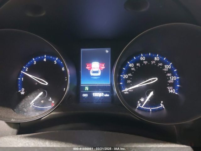 NMTKHMBX5LR112084 Toyota C-HR LE