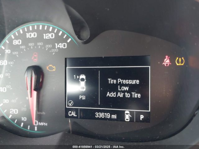 3GNCJKSB0HL158137 Chevrolet TRAX LS