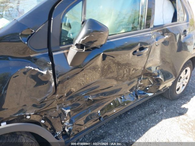 3GNCJKSB0HL158137 Chevrolet TRAX LS