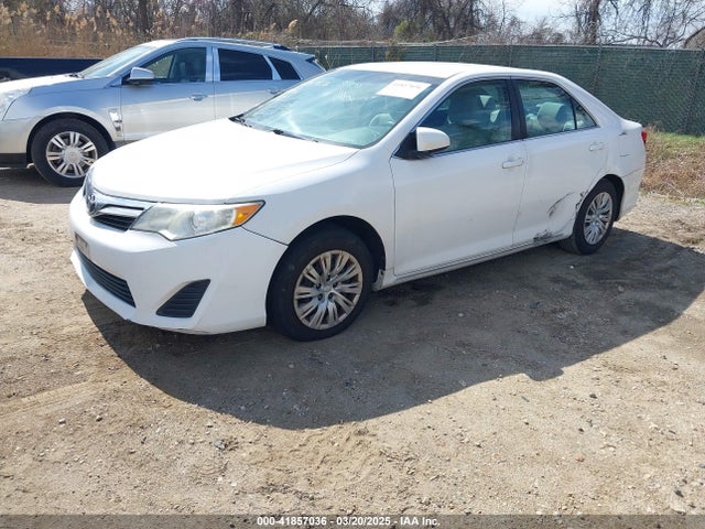 Toyota CAMRY LE 2014 4T1BF1FK5EU377375 Image 2