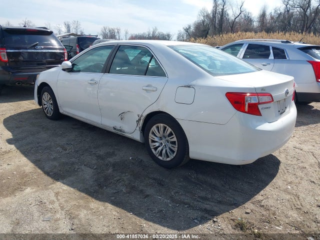 Toyota CAMRY LE 2014 4T1BF1FK5EU377375 Image 3