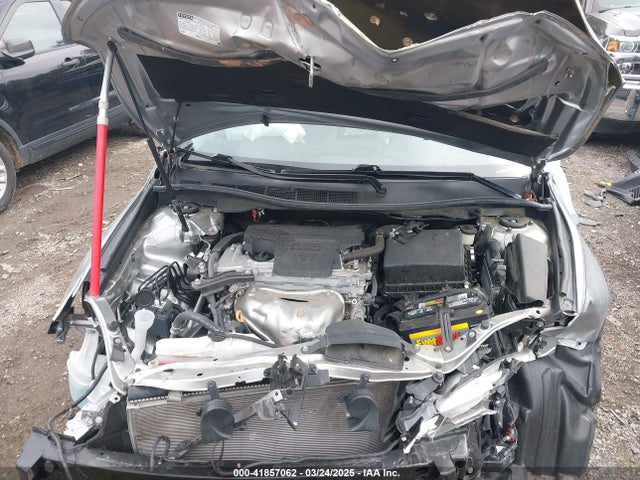 4T1BF1FK9HU349597 Toyota CAMRY SE
