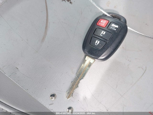 4T1BF1FK9HU349597 Toyota CAMRY SE