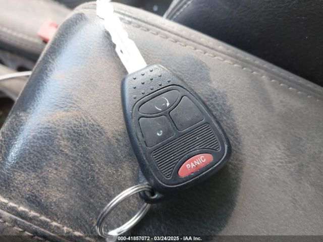 1C4NJCEB0GD709965 Jeep Compass Latitude