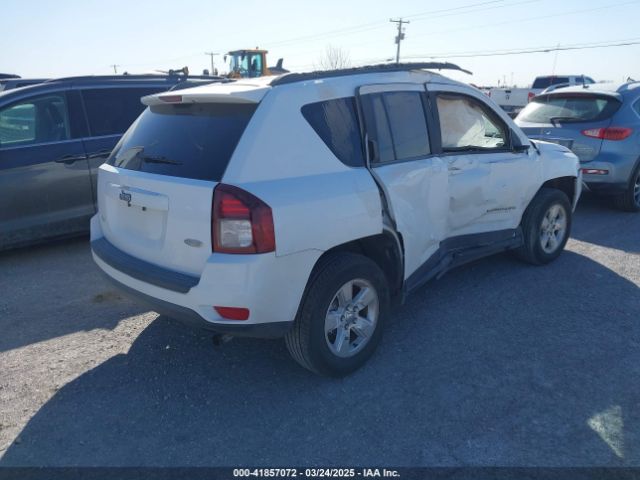 1C4NJCEB0GD709965 Jeep Compass Latitude