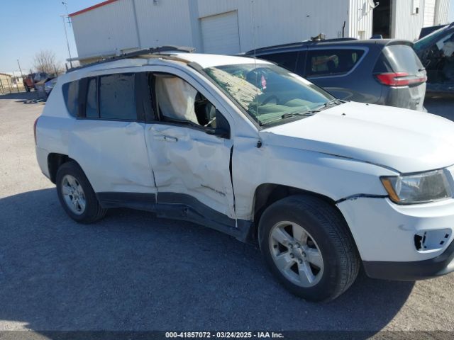 1C4NJCEB0GD709965 Jeep Compass Latitude