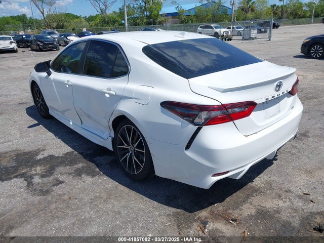 4T1T11AK5MU573115 Toyota CAMRY SE