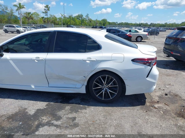 4T1T11AK5MU573115 Toyota CAMRY SE