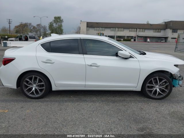 19UDE2F74LA012882 Acura Ilx Premium Package/technology Package