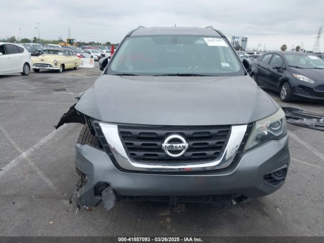 5N1DR2MN0HC658402 Nissan Pathfinder S