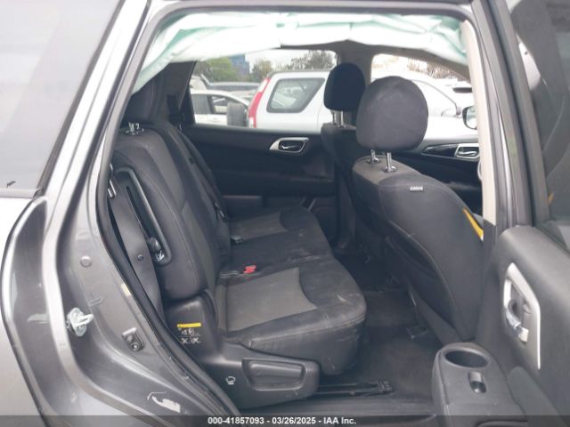 5N1DR2MN0HC658402 Nissan Pathfinder S