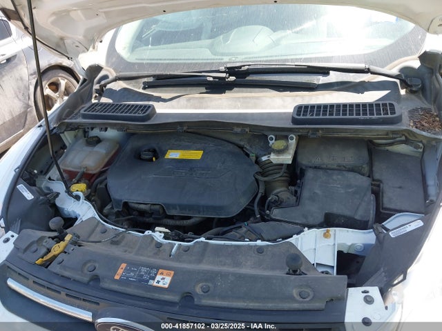 1FMCU9GXXGUC29728 Ford ESCAPE SE