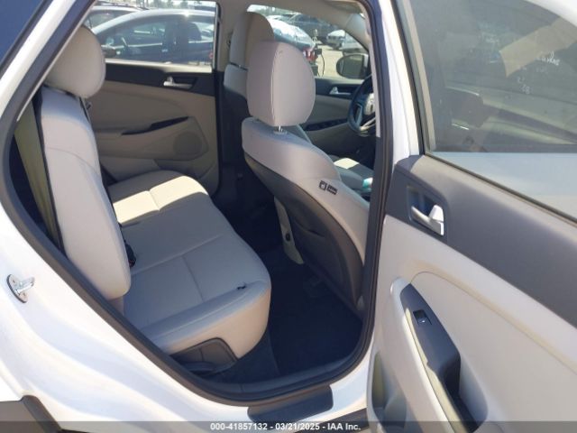 KM8J33ALXLU197516 Hyundai TUCSON SEL