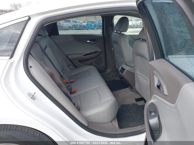 1G1ZE5ST9GF182259 Chevrolet MALIBU 1LT