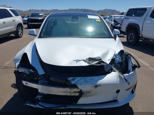 Tesla Model 3 Rear-wheel Drive 2022 5YJ3E1EA3NF357638 Image 13
