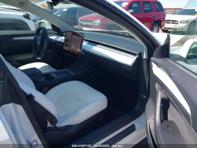 2022 TESLA MODEL 3 5YJ3E1EA3NF357638 Photo 4