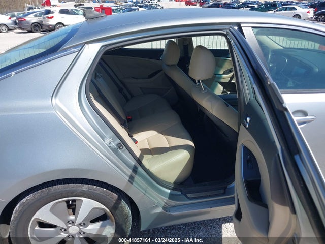 KIA Optima Hybrid Ex 2014 KNAGN4AD9E5075330 Image 8