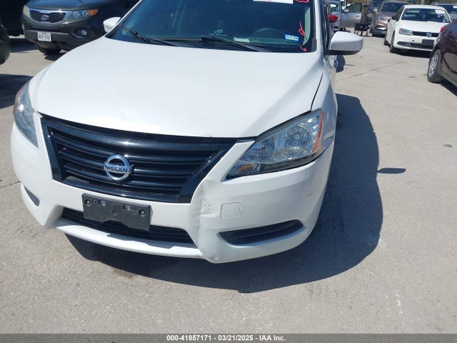 3N1AB7AP0EL640404 Nissan SENTRA S