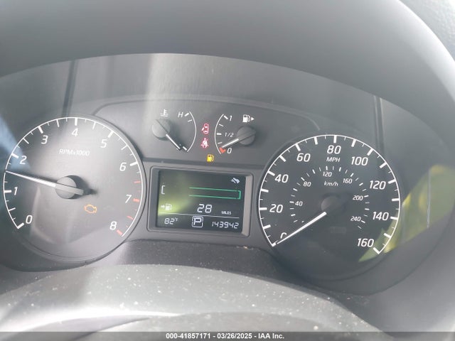 3N1AB7AP0EL640404 Nissan SENTRA S