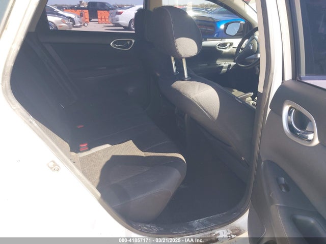3N1AB7AP0EL640404 Nissan SENTRA S