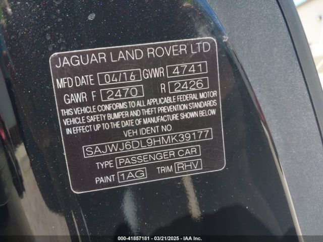 SAJWJ6DL9HMK39177 Jaguar F-TYPE R