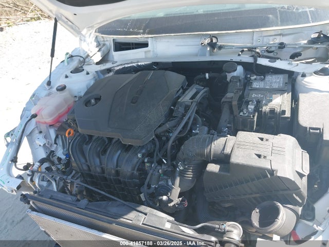 5NPEG4JA9NH135469 Hyundai SONATA SE