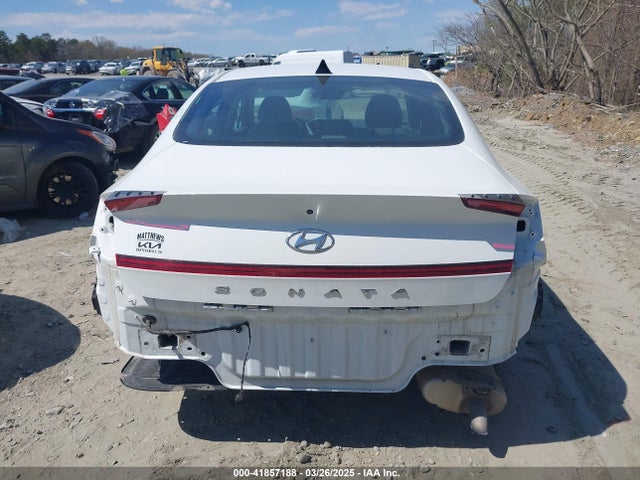 5NPEG4JA9NH135469 Hyundai SONATA SE