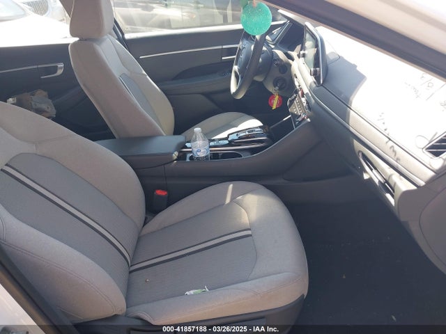 5NPEG4JA9NH135469 Hyundai SONATA SE
