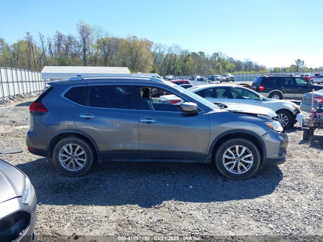JN8AT2MT4HW404430 Nissan ROGUE SV
